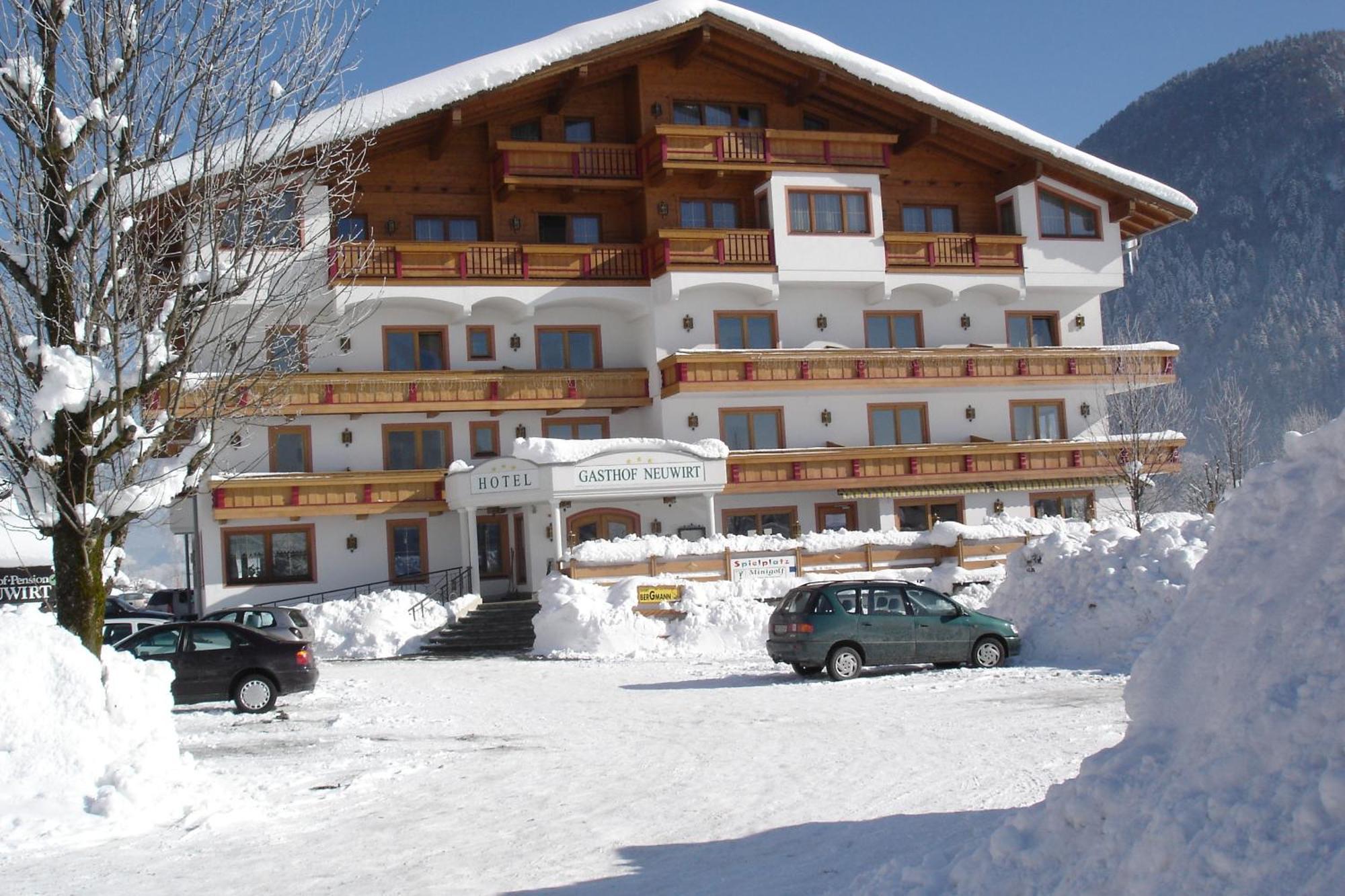 Neuwirt Hotel 3*